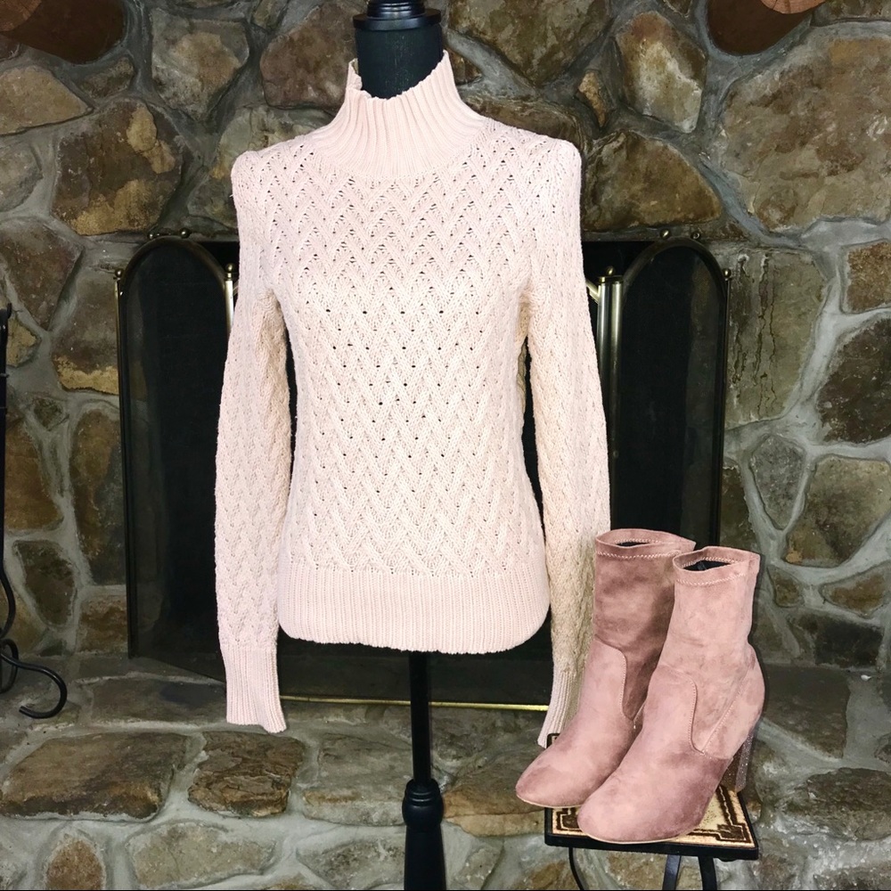 Vince Camuto |  Chunky Sweater | Small